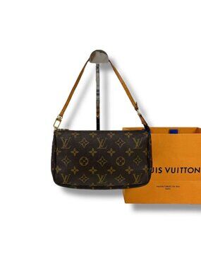 Louis Vuitton Accessoire Pochette Monogram Leather Accessory Pouch Mini Handbag